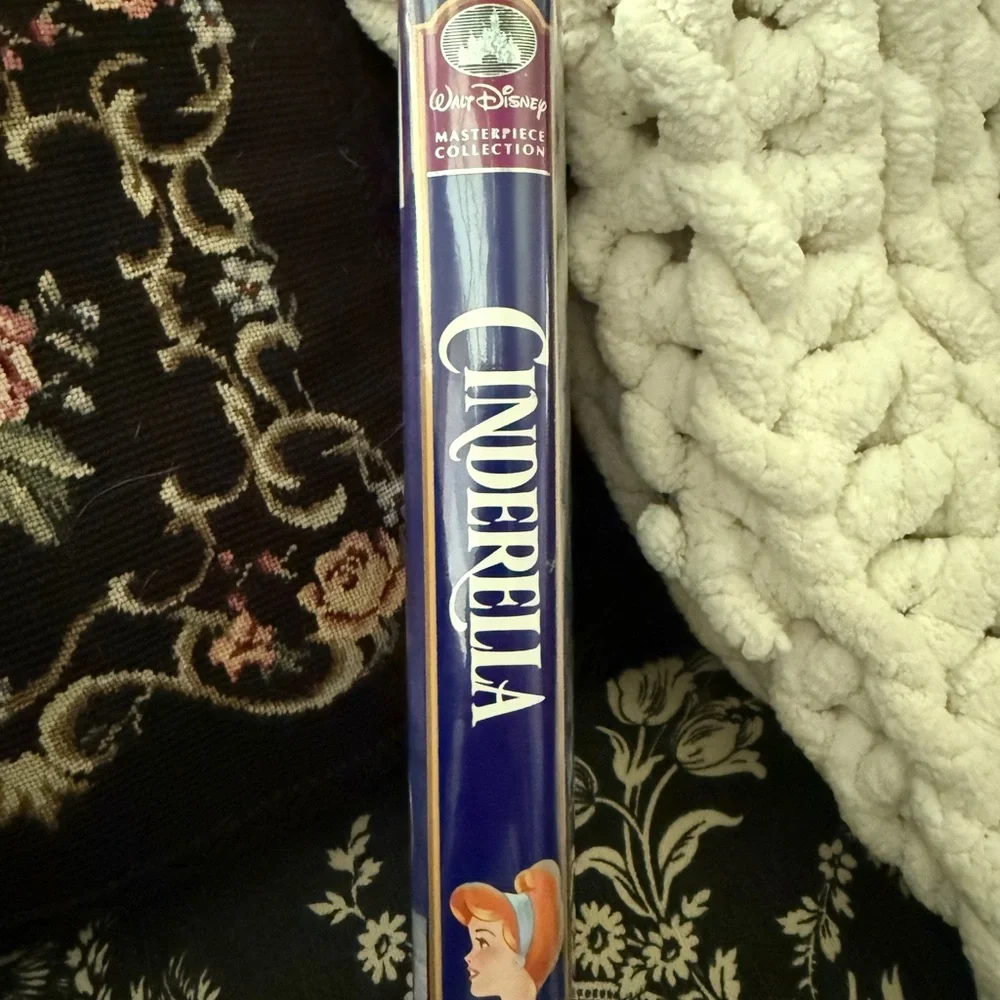 Walt Disney's Cinderella VHS collectors treasure! Excellent condition & inserts